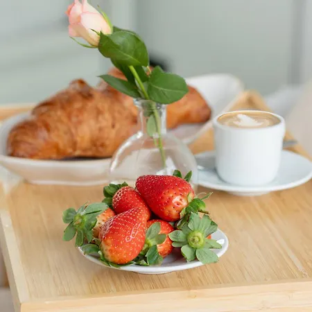 Sun 7 - Easy - Rent - Z Basenem Apartment *