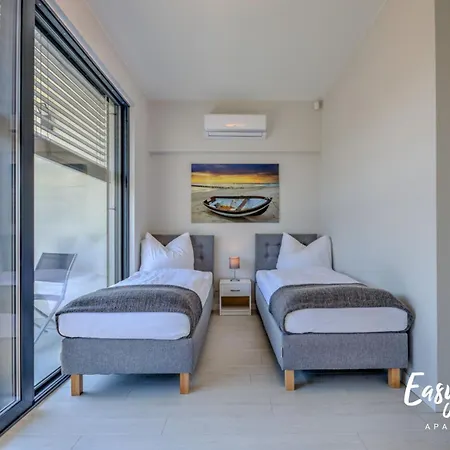 Sun 7 - Easy - Rent - Z Basenem Apartmán Pobierowo