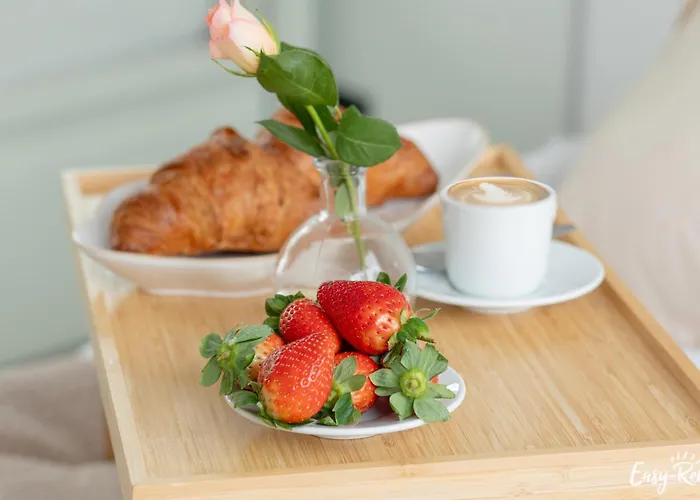 Sun 7 - Easy - Rent - Z Basenem Apartment *